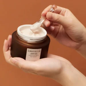 بافت کرم تقویت‌کننده و تسکین‌دهنده پروبیو سیکا اسکین | Centella Probio-Cica Enrich Cream