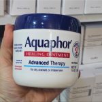 کرم مرطوب‌کننده و محافظ پوست آکوافور (Aquaphor Healing Ointment Skin Protectant Advanced Therapy) - حجم ۳۹۶ گرم