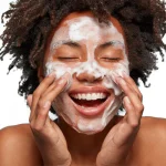 بافت و نحوه مصرف ژل شوینده و ترمیم‌کننده بتا پنتنول سام بای می